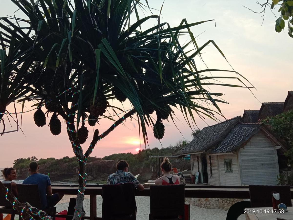 D'Byas Dream Beach Club And Villa 누사 렘봉안 외부 사진